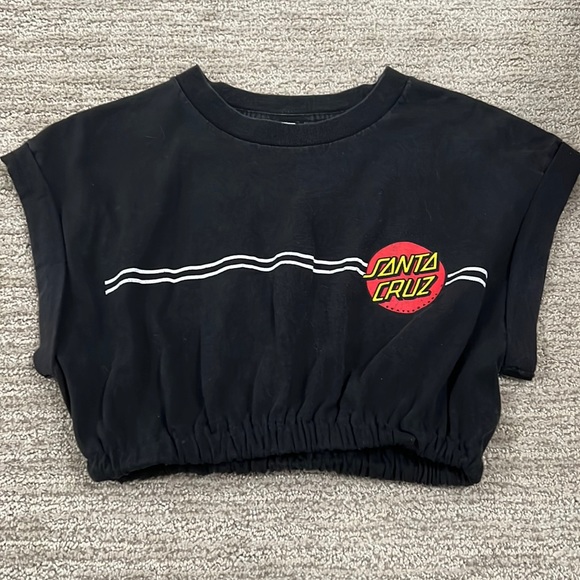 Santa Cruz Skateboards Tops - Vintage Cropped Santa Cruz Top